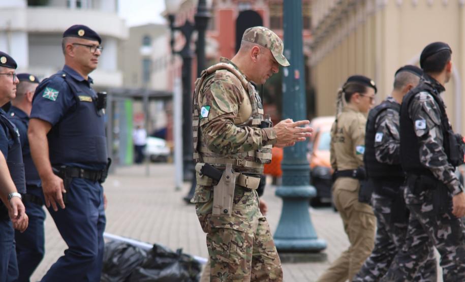 PMPR participa da Caminhada do Jubileu das Forças Armadas e de Segurança Pública