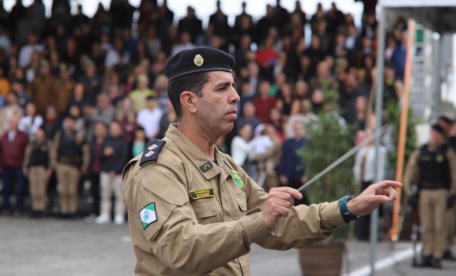 Polícia Militar do Paraná realiza solenidade de entrega do Espadim Tiradentes na Academia do Guatupê