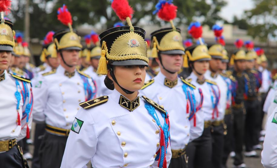 Polícia Militar do Paraná realiza solenidade de entrega do Espadim Tiradentes na Academia do Guatupê