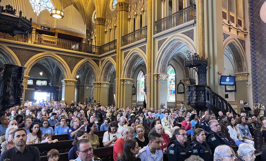 PMPR participa da Caminhada do Jubileu das Forças Armadas e de Segurança Pública