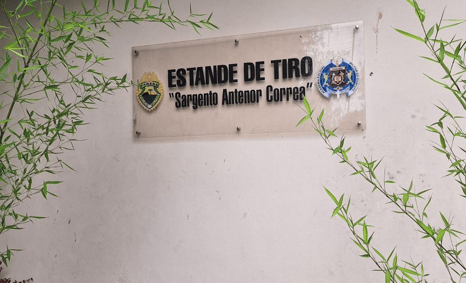 Efetivo do BPTran realiza habilitação e renovação para emprego de armas de fogo de porte