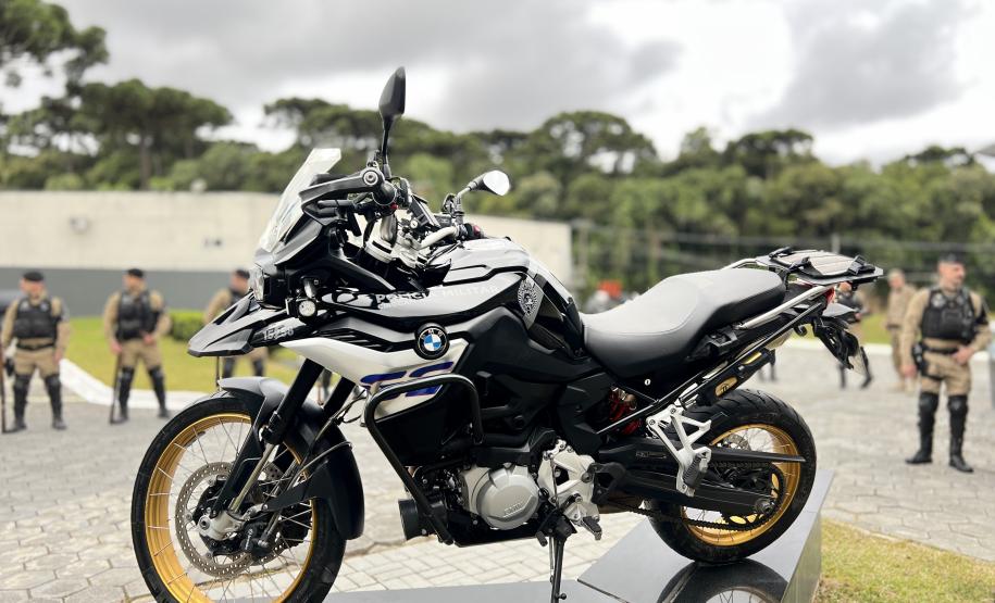 CIROCAM celebra quatro anos com entrega de medalhas e homenagem a herói da corporação