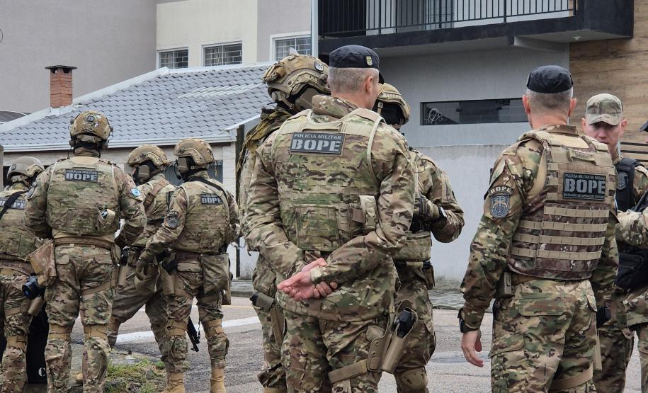 PMPR encerra com sucesso ocorrência onde mãe e filha eram mantidas reféns na região metropolitana da capital