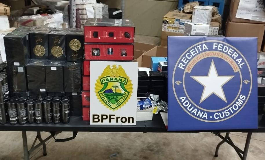 Polícia Militar do Paraná realiza apreensão milionária de mercadorias na região oeste do estado