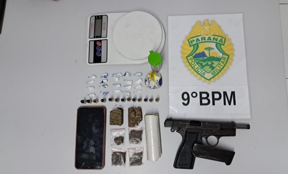 Polícia Militar do Paraná prende homem com arma de fogo de uso restrito e drogas em Paranaguá