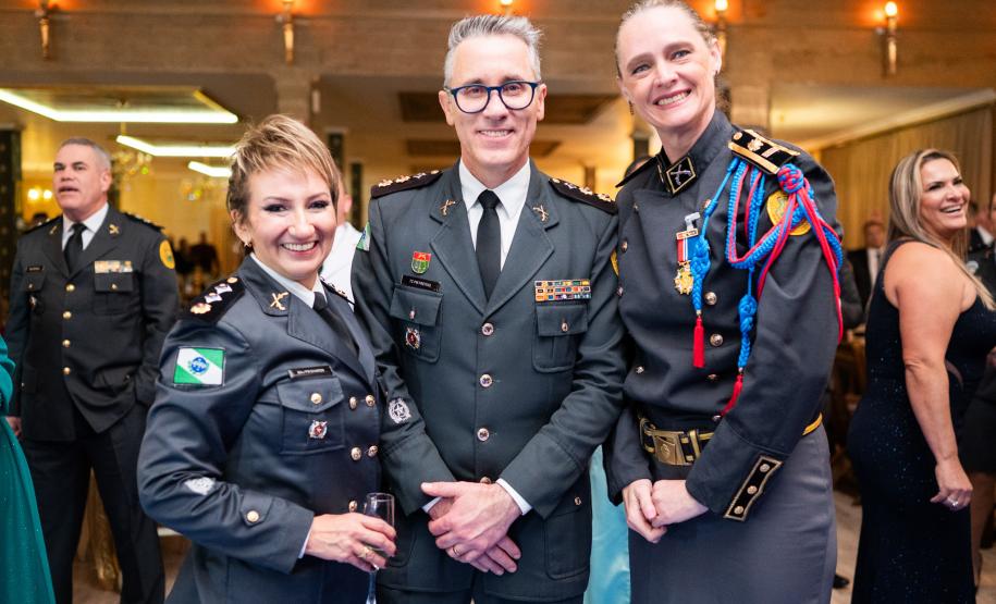 fotos baile do 17º BPM