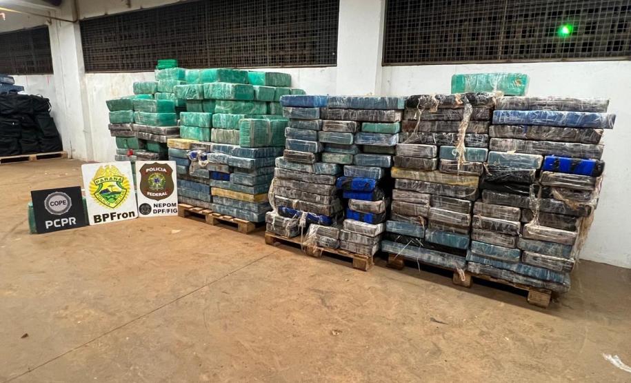 Polícia Militar do Paraná apreende mais de quatro toneladas de maconha em Santa Helena