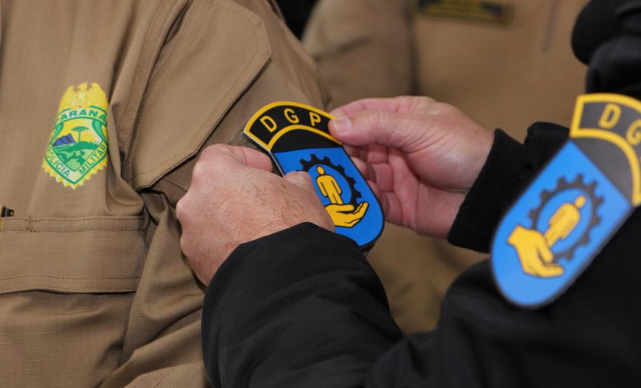 Diretoria de Gestão de Pessoas da PMPR apresenta novo brasão em solenidade no Quartel do Comando-Geral