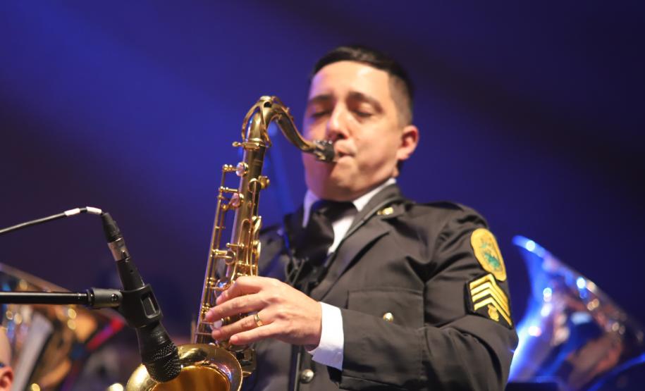 Com o tema “Vozes”, o espetáculo trouxe ao palco uma coletânea musical que revisita a trajetória da banda