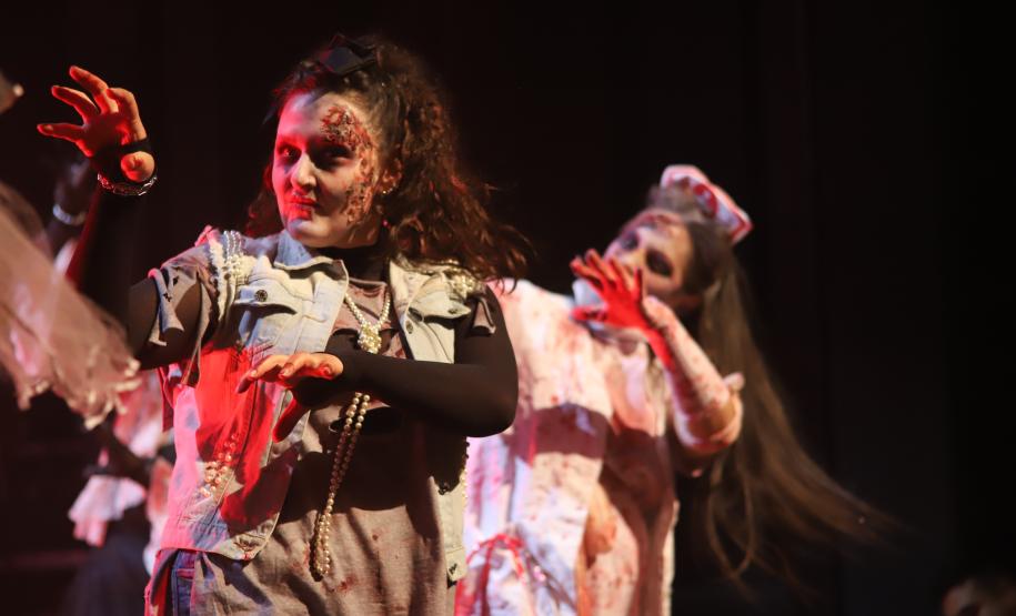 Com o tema “Vozes”, o espetáculo trouxe ao palco uma coletânea musical que revisita a trajetória da banda