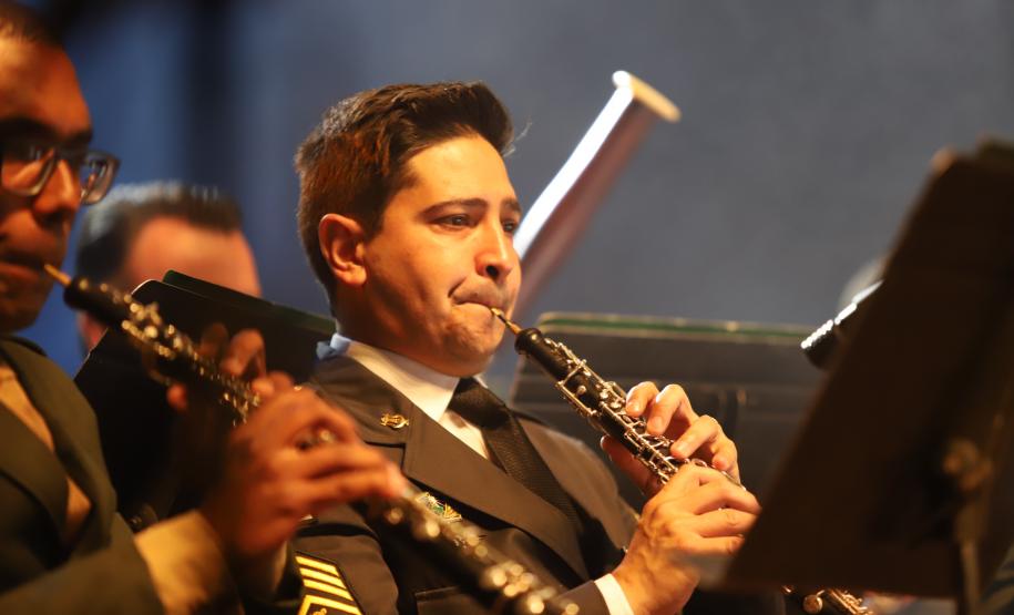 Com o tema “Vozes”, o espetáculo trouxe ao palco uma coletânea musical que revisita a trajetória da banda