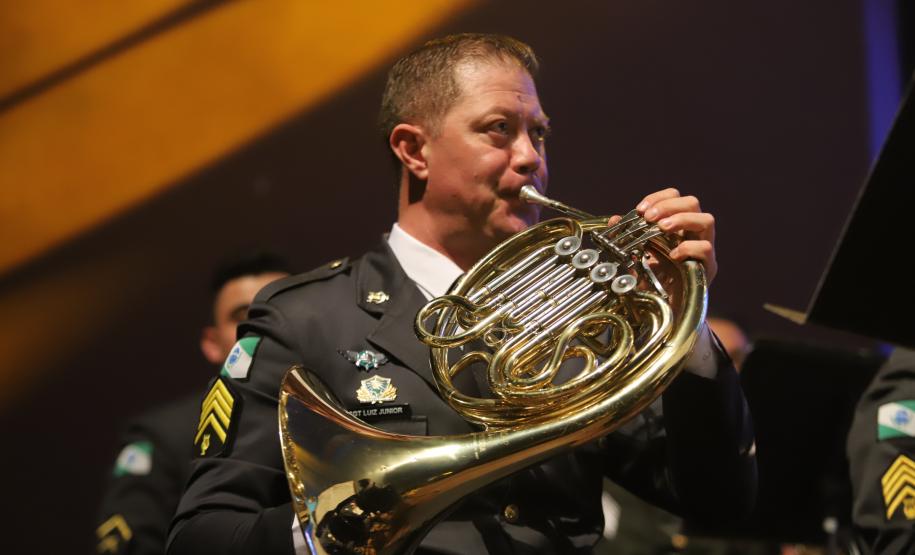 Com o tema “Vozes”, o espetáculo trouxe ao palco uma coletânea musical que revisita a trajetória da banda