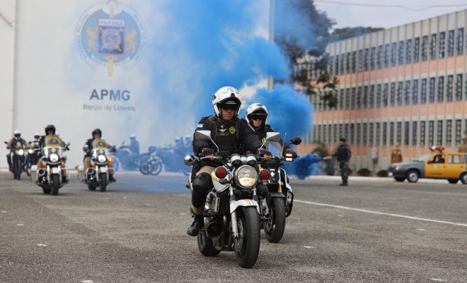 A cerimônia foi marcada por atos simbólicos de homenagem à história e à missão da corporação