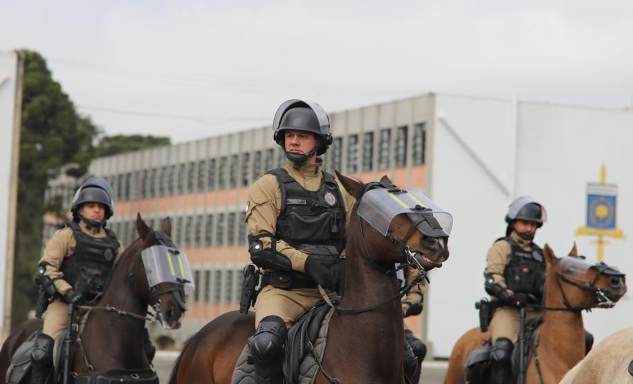 A cerimônia foi marcada por atos simbólicos de homenagem à história e à missão da corporação