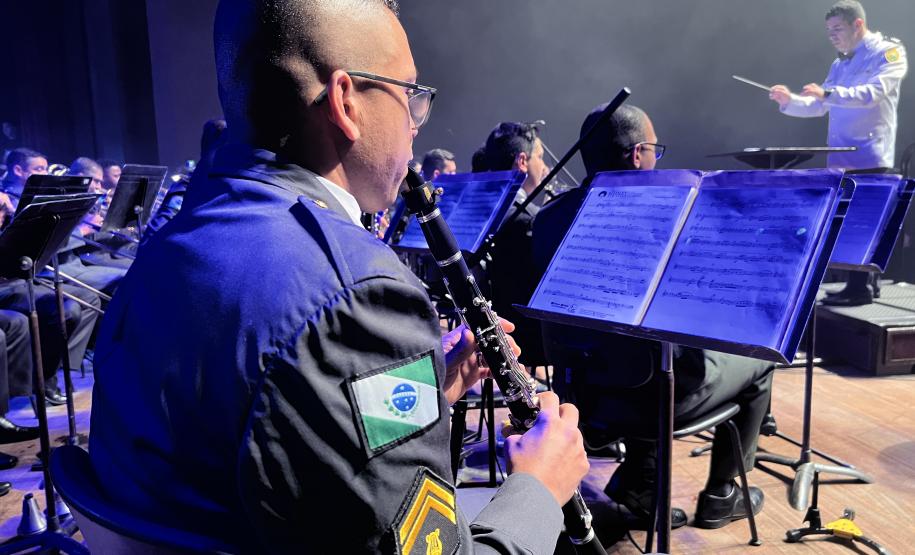 Com o tema “Vozes”, o espetáculo trouxe ao palco uma coletânea musical que revisita a trajetória da banda