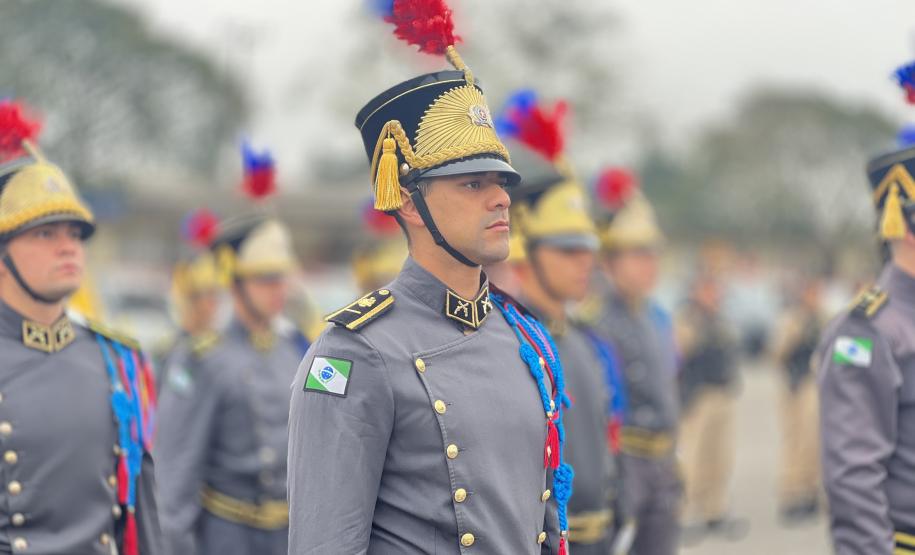 A cerimônia foi marcada por atos simbólicos de homenagem à história e à missão da corporação
