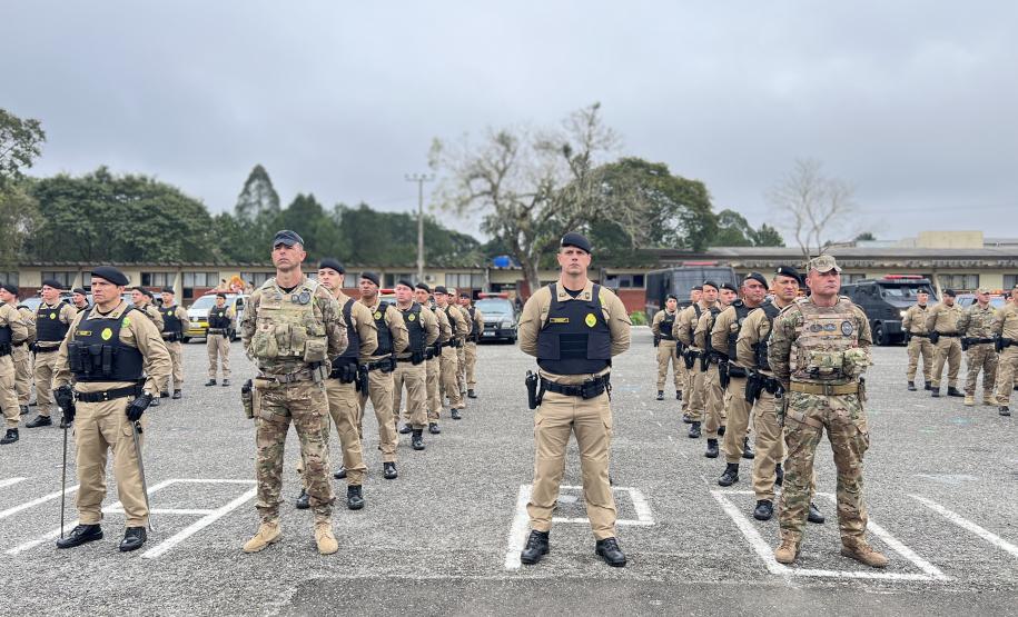 A cerimônia foi marcada por atos simbólicos de homenagem à história e à missão da corporação