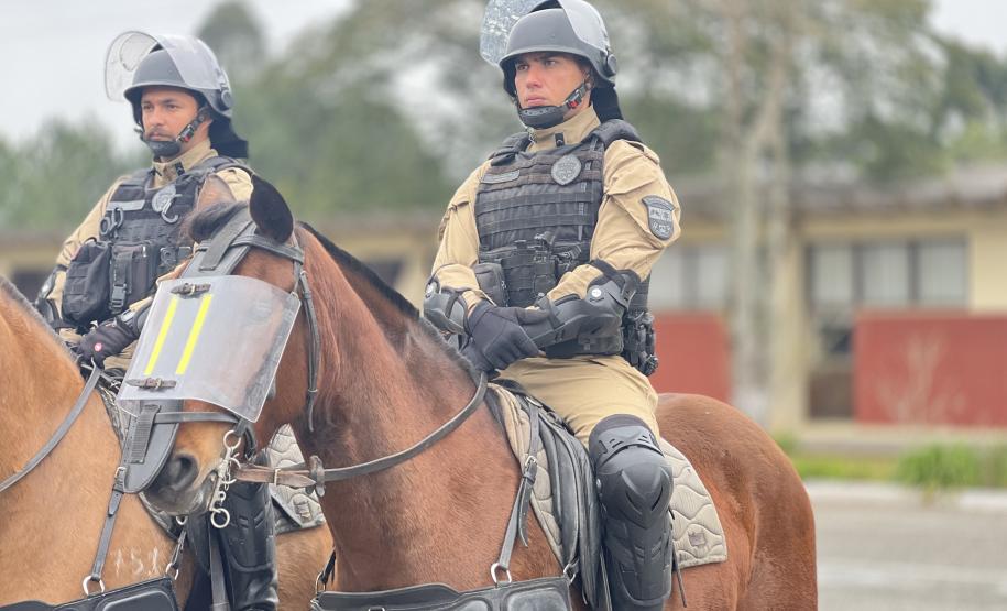 A cerimônia foi marcada por atos simbólicos de homenagem à história e à missão da corporação