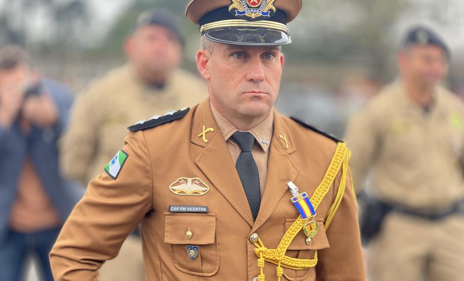 A cerimônia foi marcada por atos simbólicos de homenagem à história e à missão da corporação