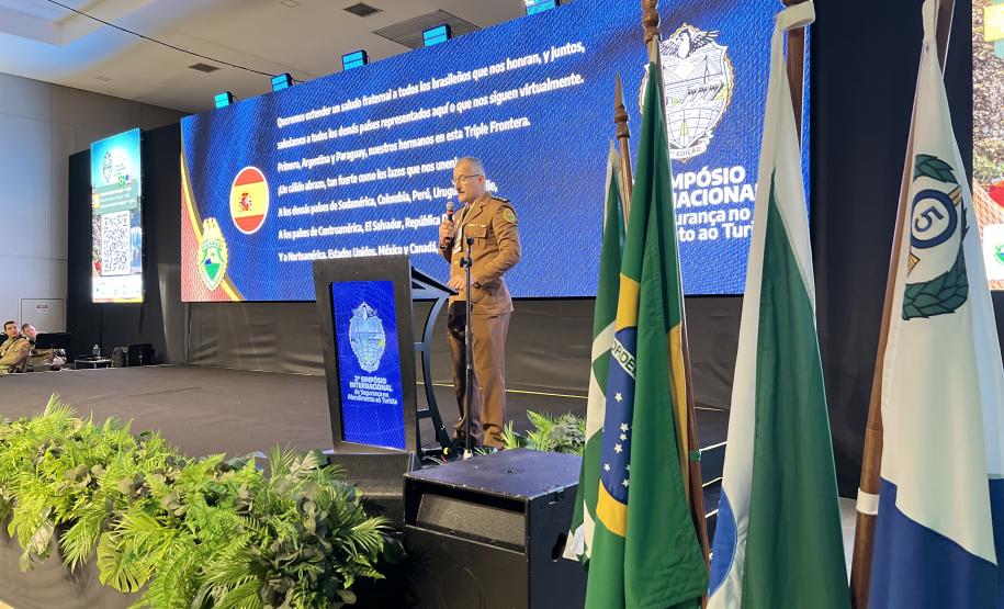 Neste ano, o evento conta com a participação de policiais e representantes de 20 estados brasileiros, do Distrito Federal, de 14 países e da Organização dos Estados Americanos (OEA).