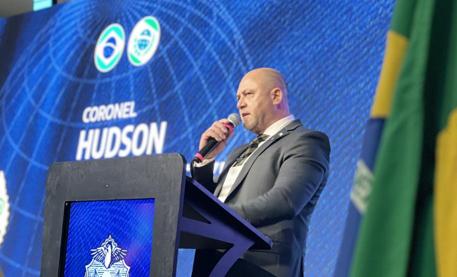 Neste ano, o evento conta com a participação de policiais e representantes de 20 estados brasileiros, do Distrito Federal, de 14 países e da Organização dos Estados Americanos (OEA).