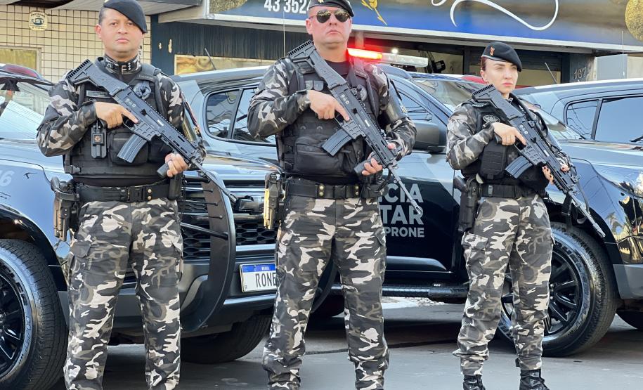 A Polícia Militar participa de maneira estratégica, empregando seu efetivo e unidades especializadas