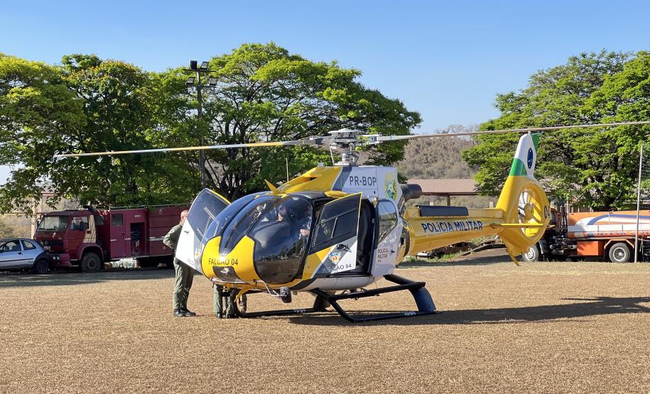 A Polícia Militar participa de maneira estratégica, mobilizando efetivo local e unidades especializadas