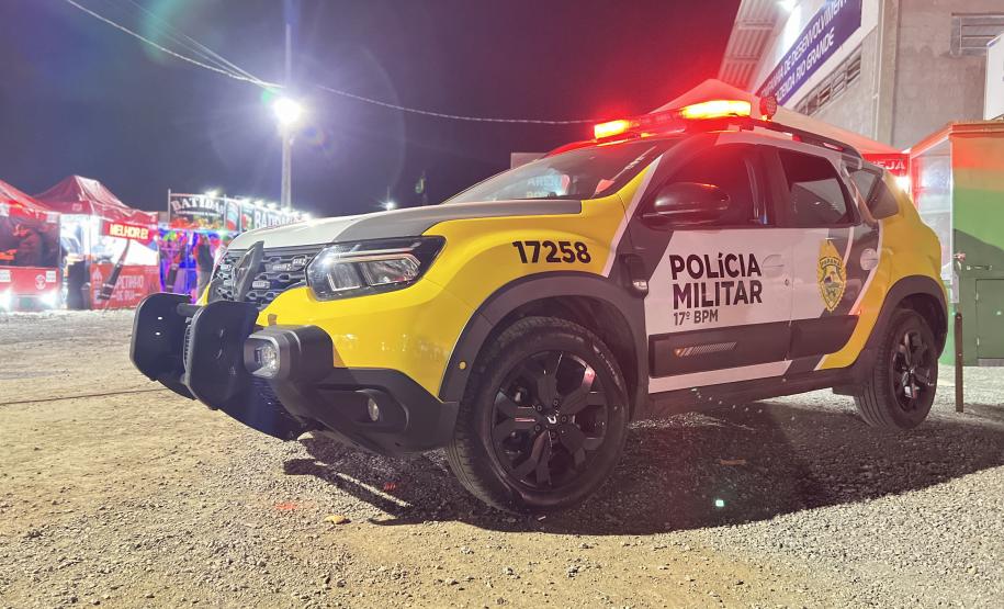 A Polícia Militar do Paraná também participa ativamente da feira, garantindo a segurança de todos os visitantes e mantendo um estande de exposição
