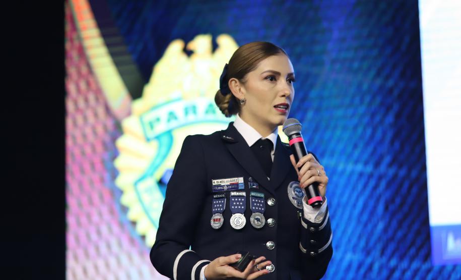 Neste ano, o evento conta com a participação de policiais e representantes de 20 estados brasileiros, do Distrito Federal, de 14 países e da Organização dos Estados Americanos (OEA).