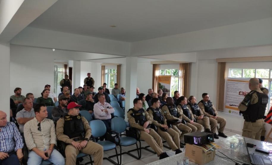 PMPR promove reunião técnica sobre segurança pública com população rural da Lapa