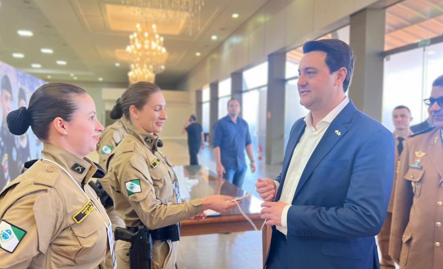 Governador prestigia simpósio internacional da PMPR sobre segurança no turismo