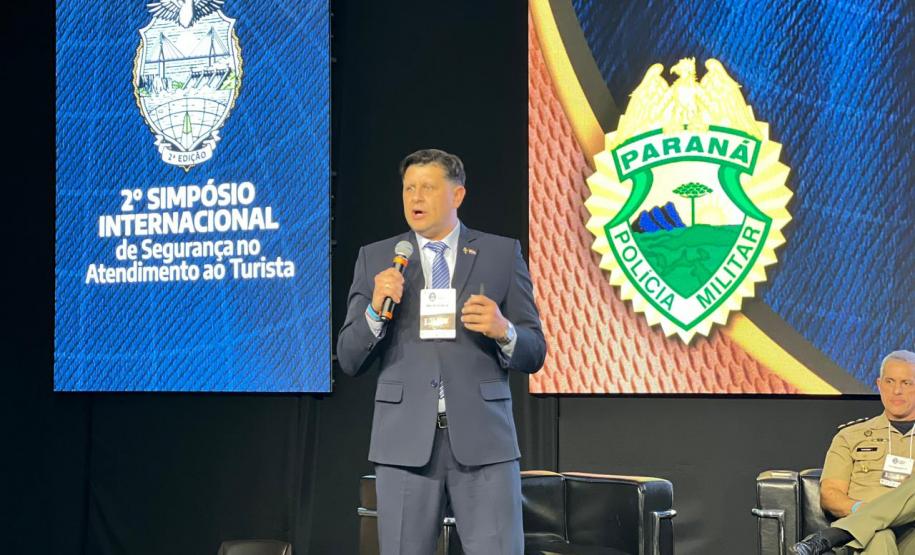 Governador prestigia simpósio internacional da PMPR sobre segurança no turismo