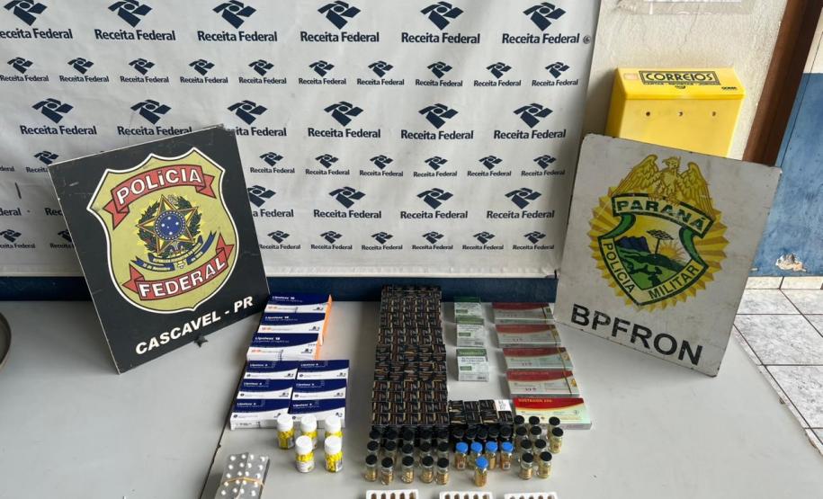 Polícia Militar do Paraná apreende veículo carregado com pacotes de cigarros e anabolizantes em Céu Azul