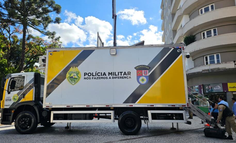 PMPR reforça policiamento em Curitiba com plataforma de observação elevada