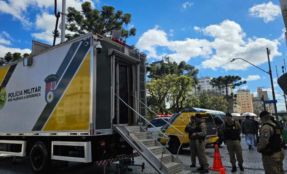 PMPR reforça policiamento em Curitiba com plataforma de observação elevada