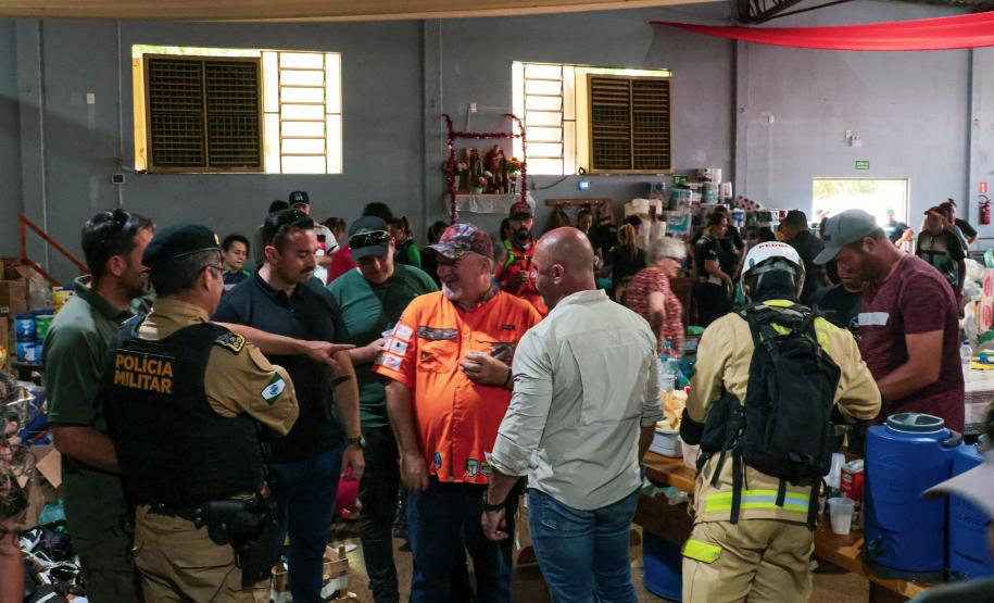 Polícia Militar do Paraná intensifica apoio às vítimas do tornado em Rio Bonito do Iguaçu
