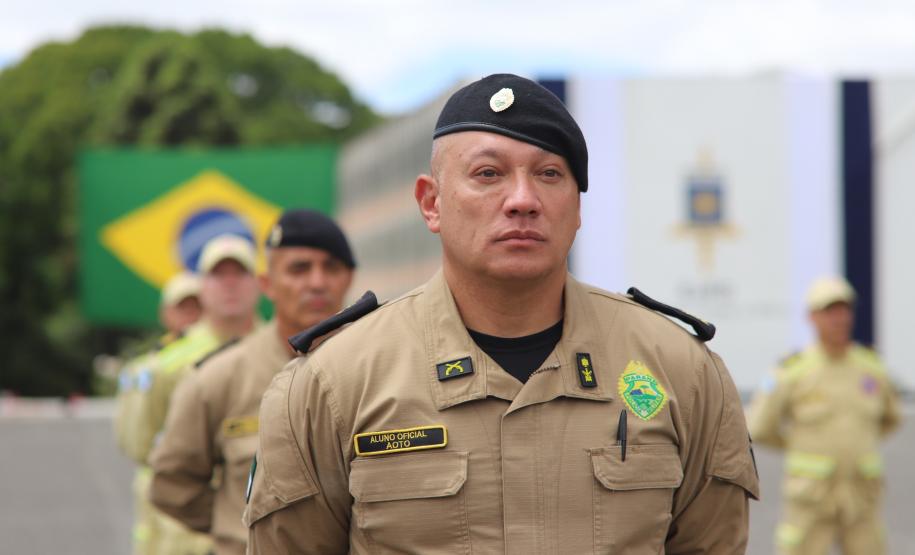 Formatura marca avanço na carreira dos oficiais especialistas