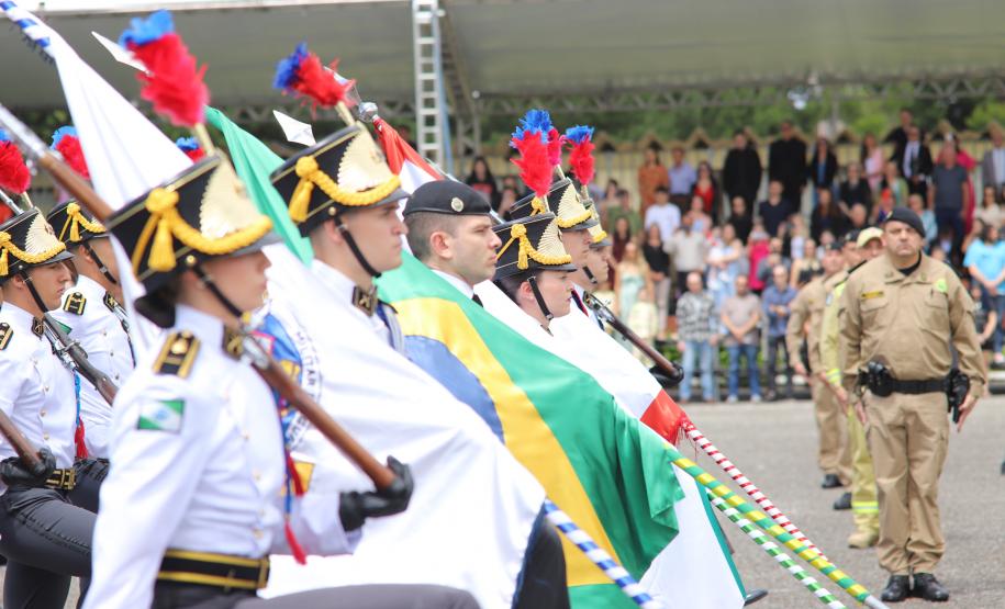 Formatura marca avanço na carreira dos oficiais especialistas