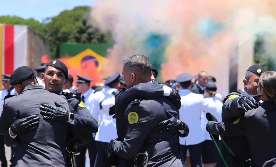 Formatura marca avanço na carreira dos oficiais especialistas