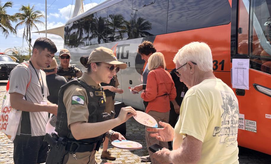 Ação de Aproximação Comunitária Paranaguá