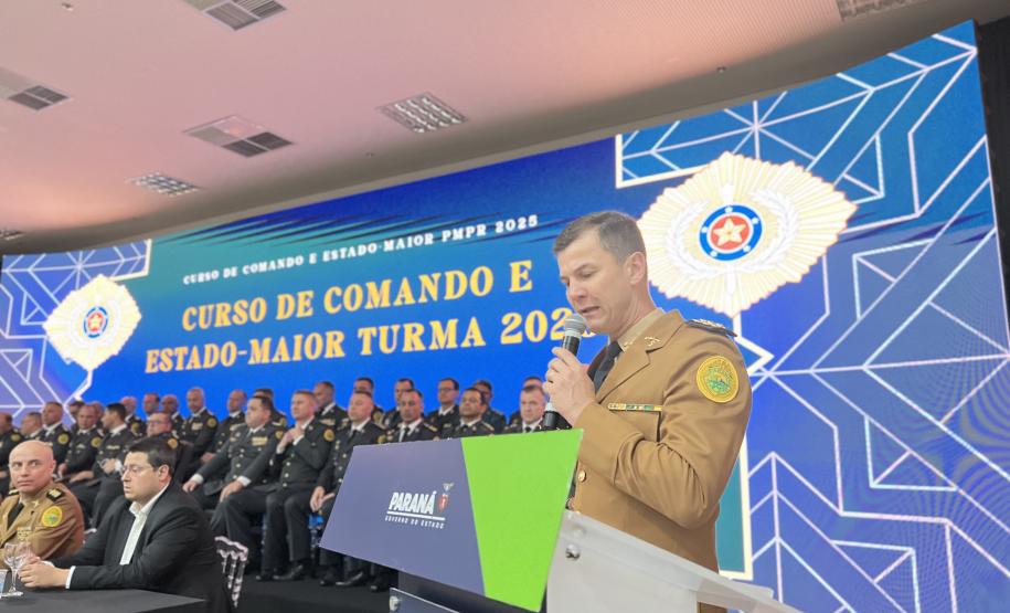 A turma é composta por 29 oficiais superiores da Polícia Militar do Paraná e um oficial superior do Corpo de Bombeiros Militar do Maranhão