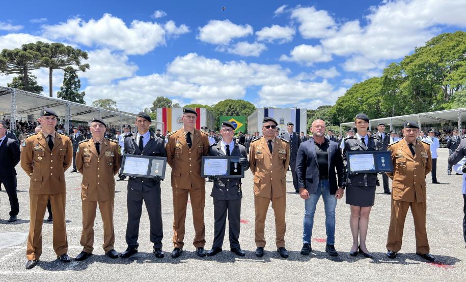 Formatura marca avanço na carreira dos oficiais especialistas