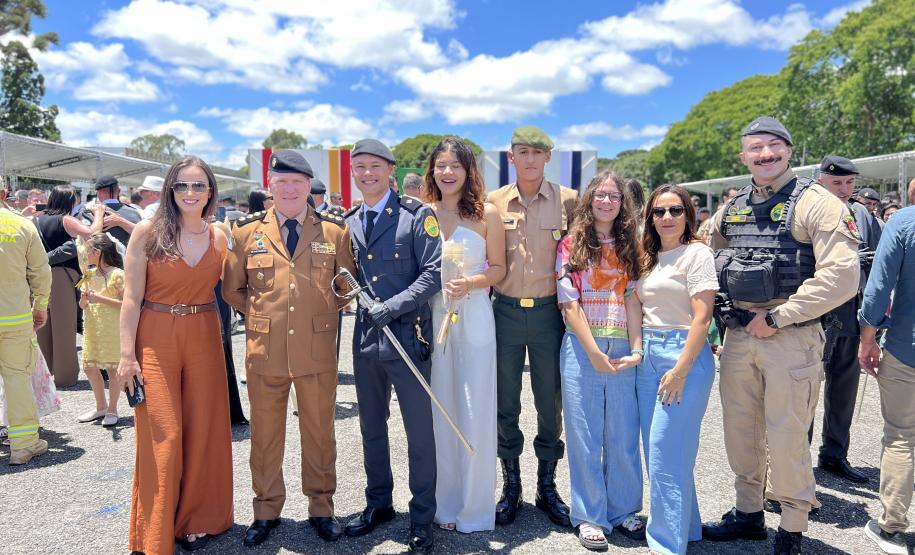 Formatura marca avanço na carreira dos oficiais especialistas