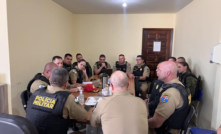 Entre os principais temas abordados estiveram as medidas de segurança para as festas de virada de ano e para os eventos do Verão Maior Paraná