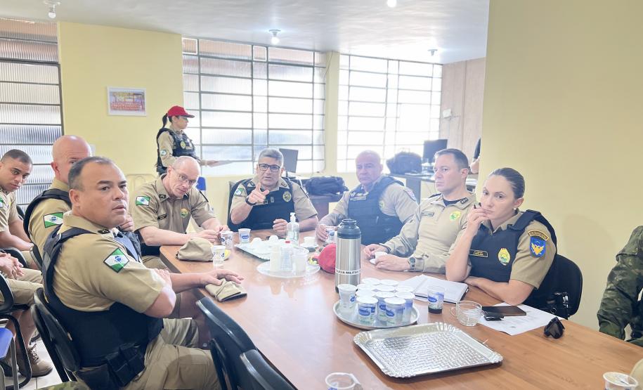 Entre os principais temas abordados estiveram as medidas de segurança para as festas de virada de ano e para os eventos do Verão Maior Paraná