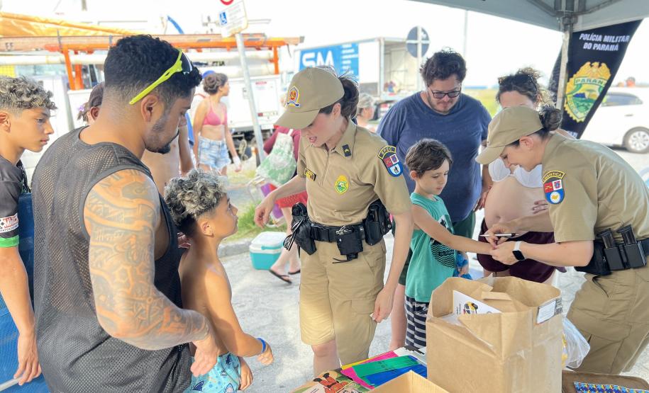 A Ação reuniu moradores e turistas em uma programação voltada à aproximação entre as forças de segurança e a população