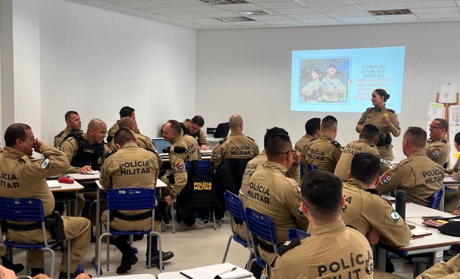 PMPR inicia capacitação em Gestão em Polícia Comunitária com foco em redes de proteção, mediação e promoção dos direitos humanos