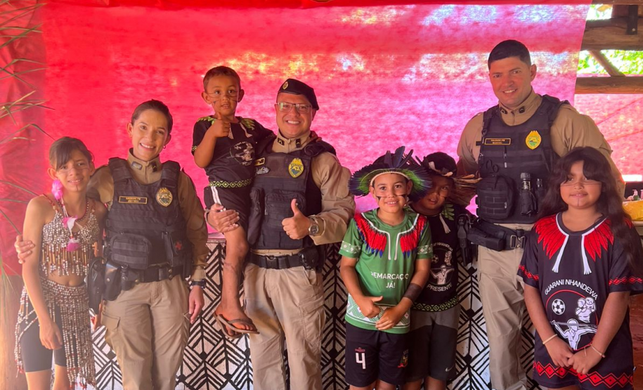 Patrulha Maria da Penha realiza palestra sobre violência doméstica em comunidade indígena de Abatiá