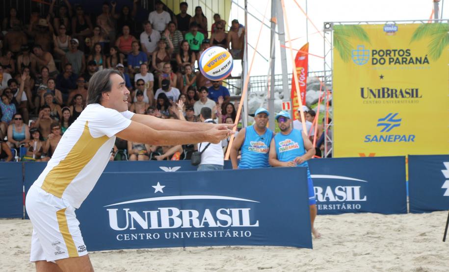 Comandante-Geral da PMPR prestigia Desafio Olímpico de Vôlei em Caiobá