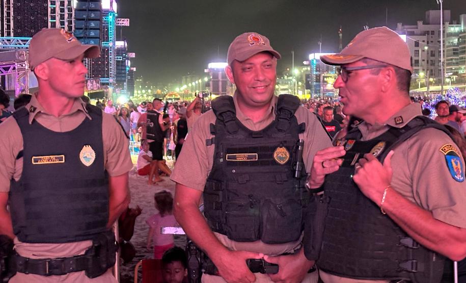 Show do Raça Negra reúne 118 mil pessoas em Caiobá com segurança reforçada da PMPR